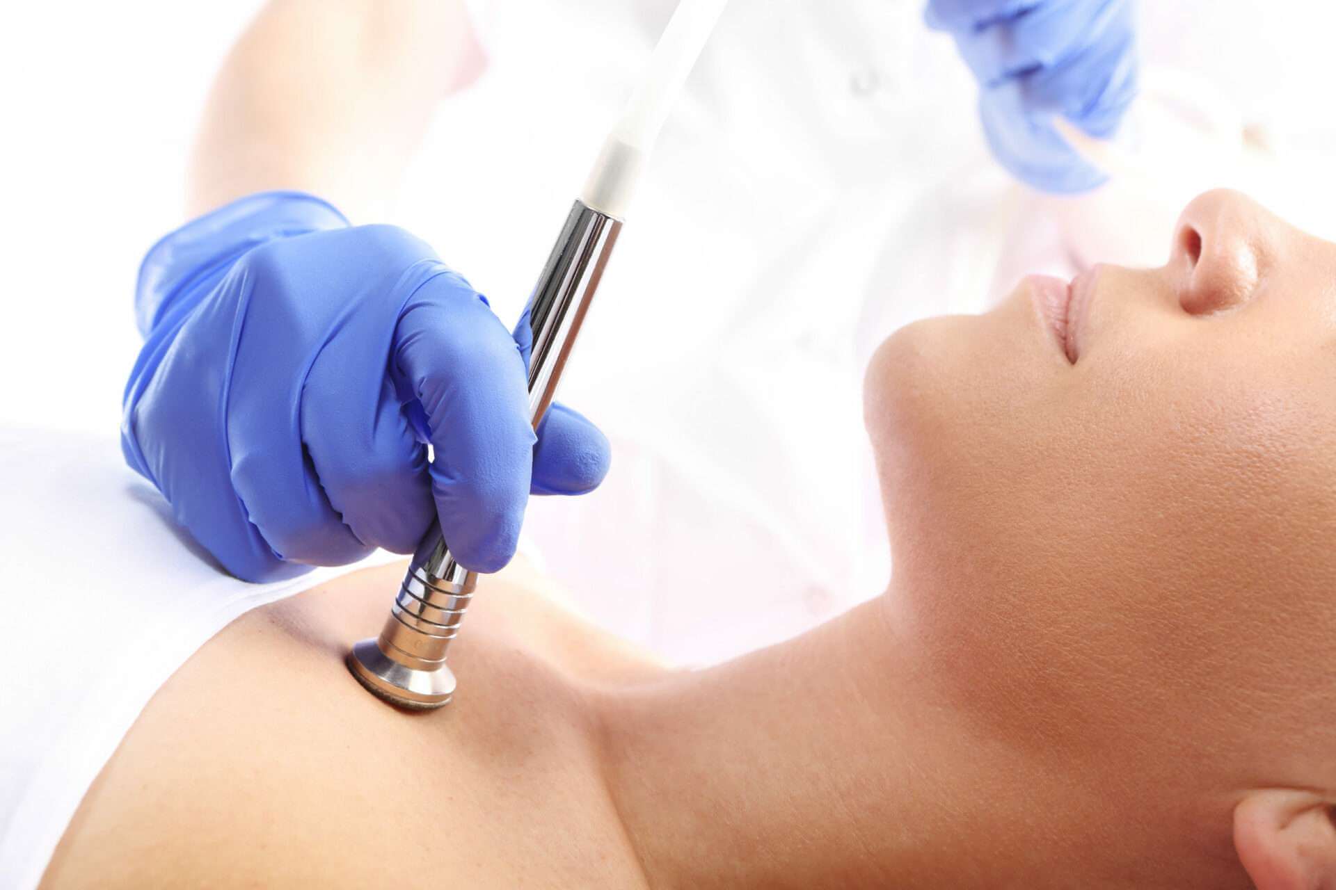 LA MICRODERMABRASION POUR FAIRE PEAU NEUVE