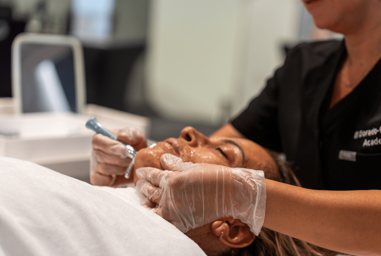 Les visiteurs ont eu l’opportunité de tester une grande variété de soins et d’échanger avec des professionnels disponibles.