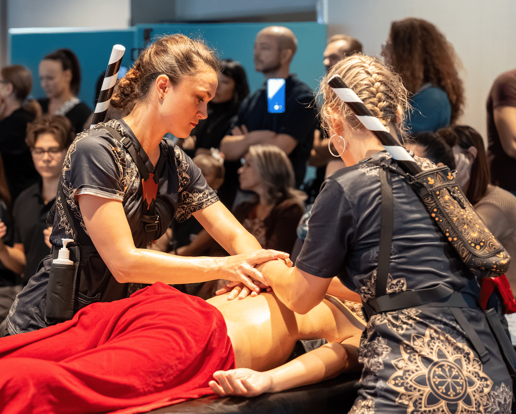 Les visiteurs ont eu l’opportunité de tester une grande variété de soins et d’échanger avec des professionnels disponibles.